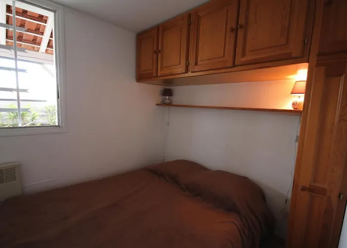 Villa Maison De Vacances, 4 -6 Couchages, 200m De La Mer, Securisee Les Sentolines, Lrsen47 *